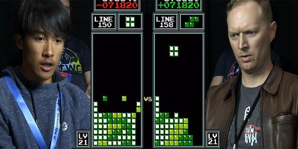 16-åring slo ut syv ganger verdensmester i «Tetris».