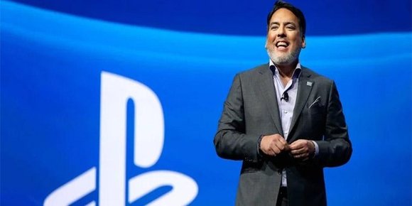 Playstation-sjef gir seg etter 32 år i Sony