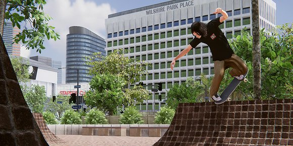 «Skater XL» plukker opp ballen etter «Skate»