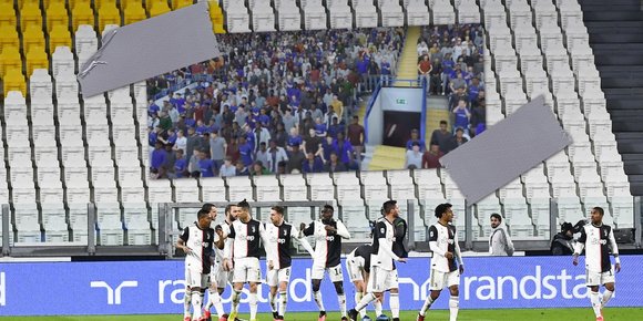 Premier League-sendingene får stadionbrøl fra «FIFA» i England