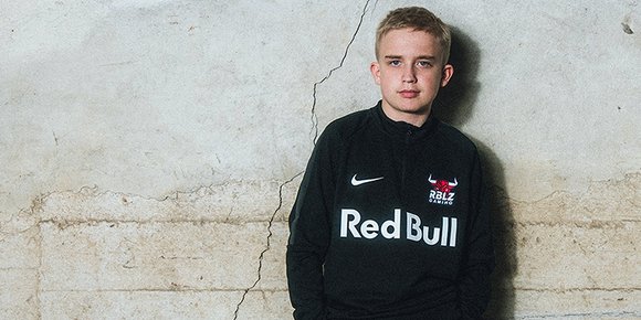 Anders (15) tapte for første gang etter 536 seire på rad i «FIFA»