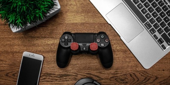 – Alle framtidige PlayStation-spill må ha en to timer lang prøveperiode eller demo
